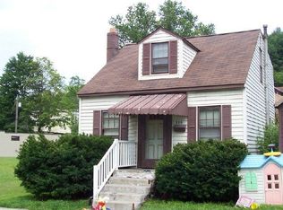 215 High St, Johnsonburg, PA 15845