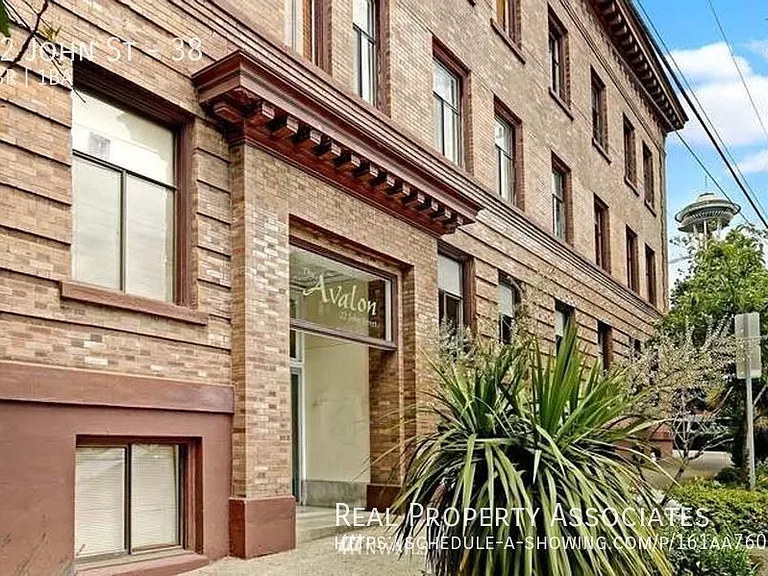 22 John St #38 — Photo 4