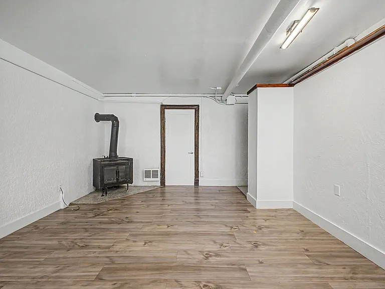 523 E 12th Ave #10 — Photo 14