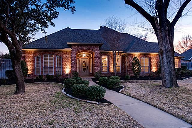 1st image of 2501 Highland Dr