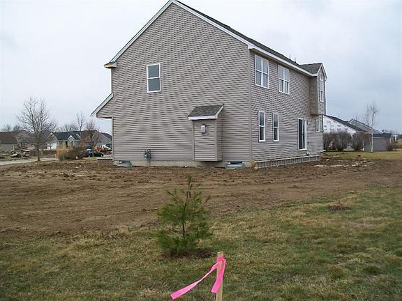 3rd image of 719 Marblewood Ln