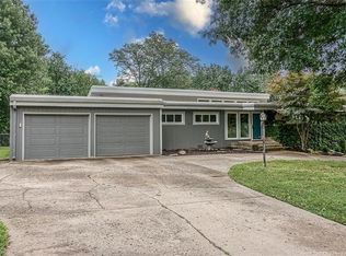 2105 N 71st St, Kansas City, KS 66109