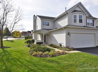 200 Grand Ridge Rd, Saint Charles, IL 60175