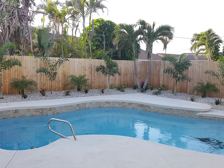 788 Hibiscus Dr — Photo 4