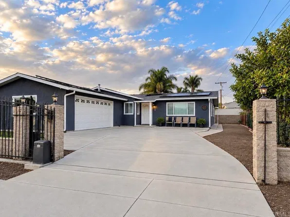 609 Spires St, Vista, CA 92083