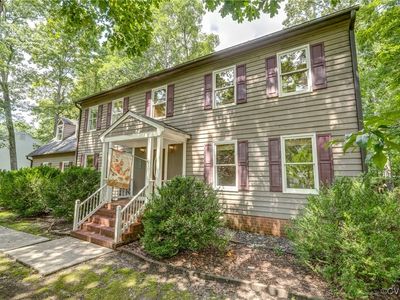 2330 Corner Rock Rd, Midlothian, VA, 23113