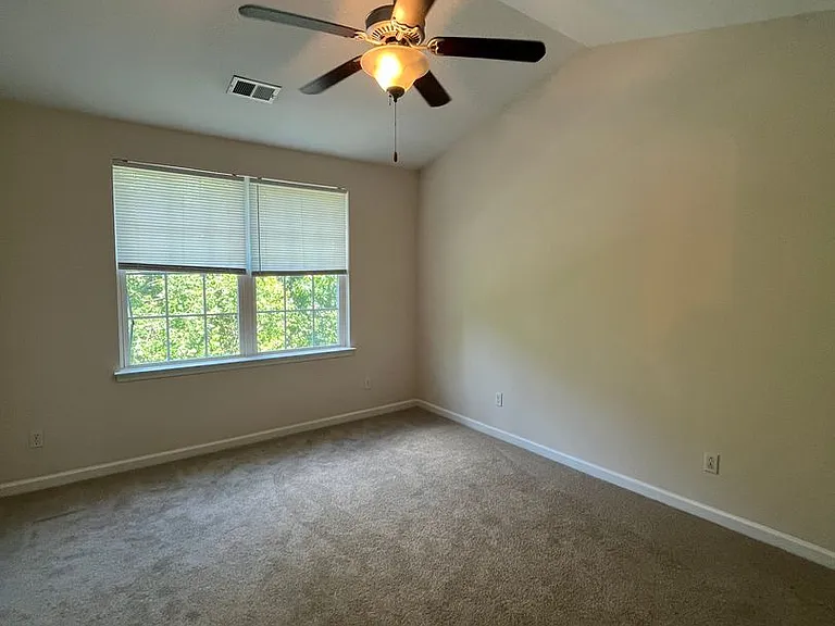 479 Truman Dr — Photo 8