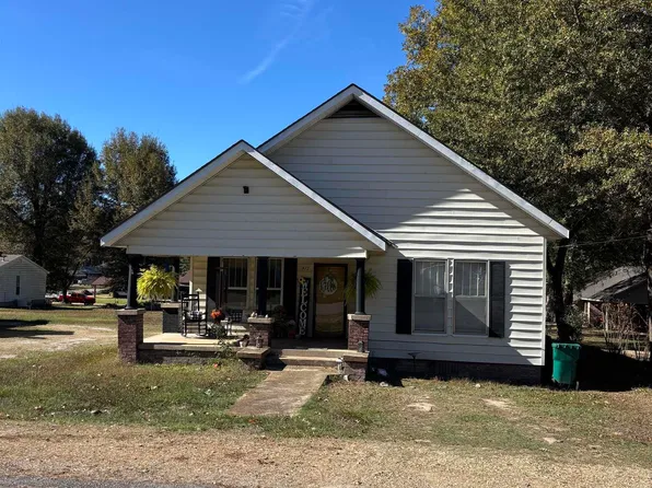 417 N 7th St, Nashville, AR 71852