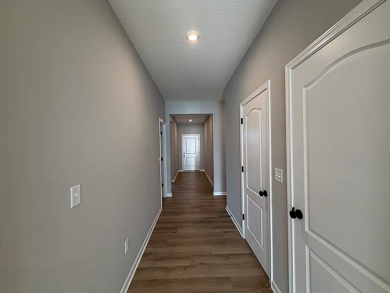 7150 Maidstone Cv — Photo 9