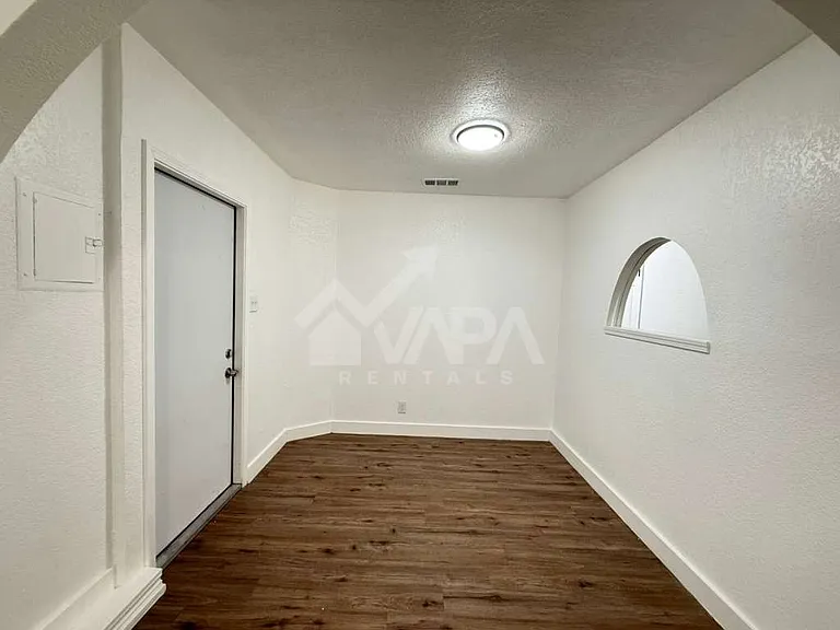 5214 Charolais Dr — Photo 4