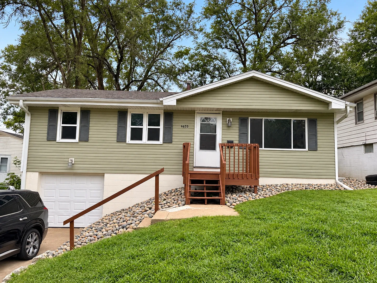 4 bed, 1650 sqft, $2,100 — Photo 1