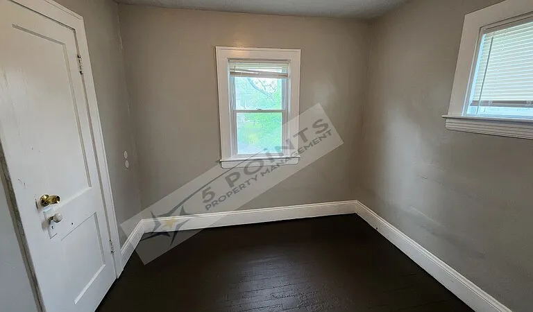 20609 Hillgrove Ave — Photo 18