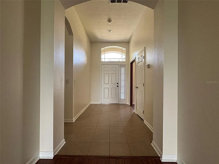 317 Down Pine Dr — Photo 35