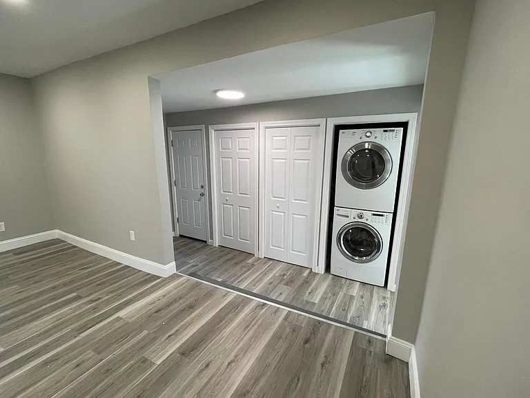 14 Stanley Rd — Photo 2