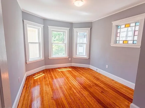 23 Kelly Rd #A1, Cambridge, MA 02139