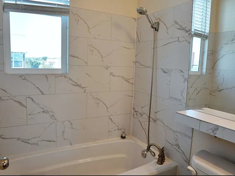 10519 Wilding Dr — Photo 33