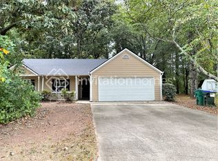 319 Winding Woods Trl, Woodstock, GA 30189