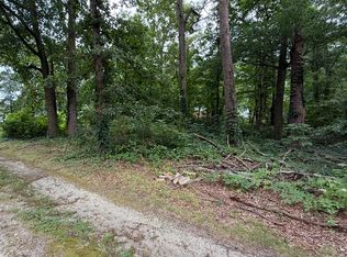 6821 Ridgeway Dr, Springfield, VA 22150