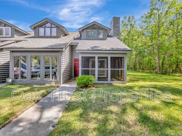 4407 Great Oak Dr, North Charleston, SC 29418