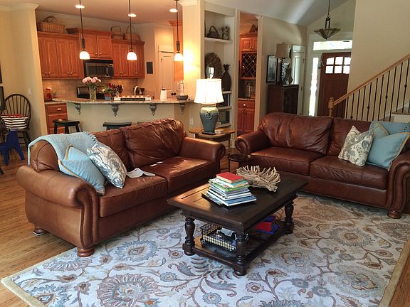 5th image of 908 Oak Dr