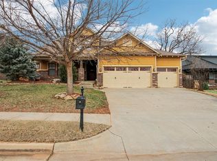 4909 October Dr, Edmond, OK 73034
