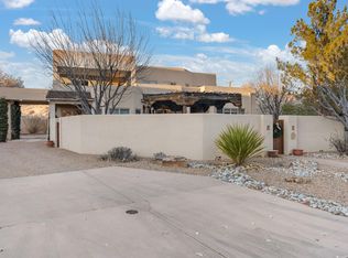 320 Plaza Muchomas, Bernalillo, NM 87004