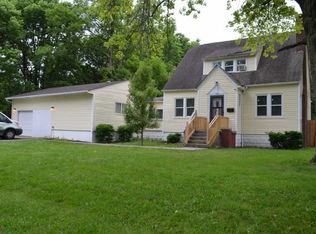 3327 E Mound St, Columbus, OH 43227