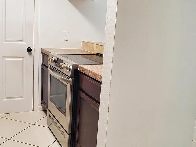2303 N Congress Ave #12 — Photo 13