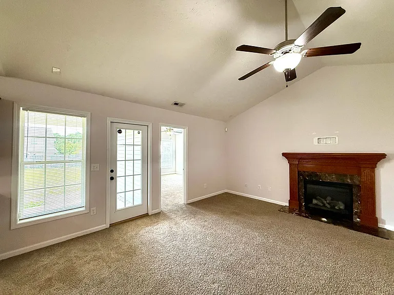 2513 Hunting Bow Dr — Photo 7