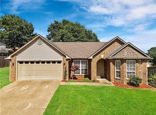 1202 12th Ter, Barling, AR 72923