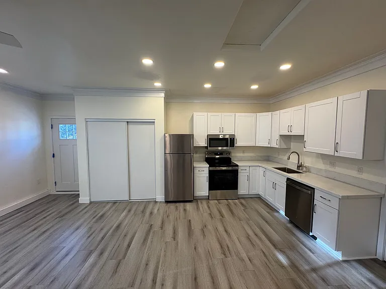 4869 Benton Way #A — Photo 3