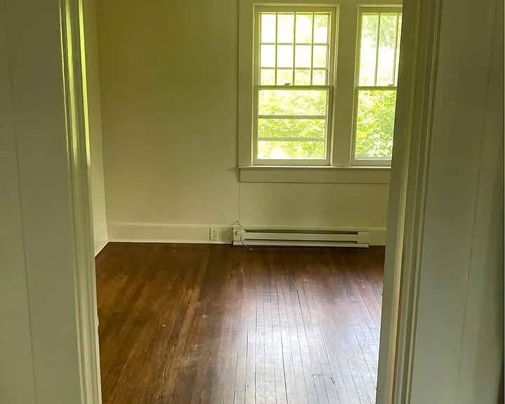 136 E Williams Rd — Photo 7