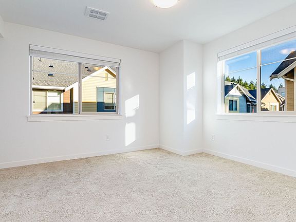 2nd image of 1459 158th Ct NE