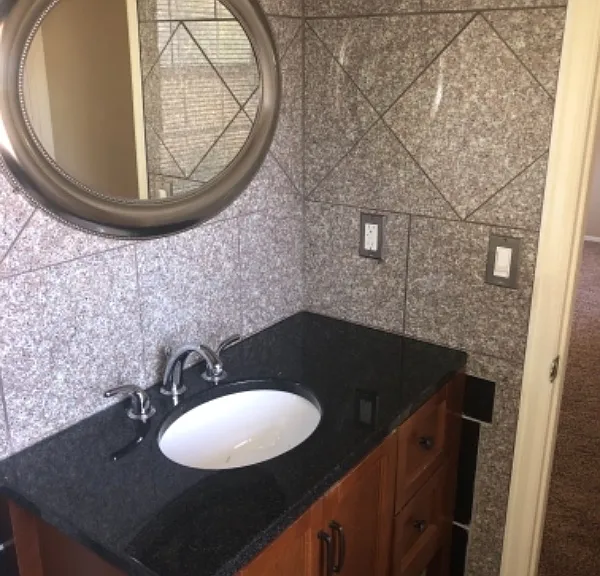 2253 Iroquois Dr — Photo 13