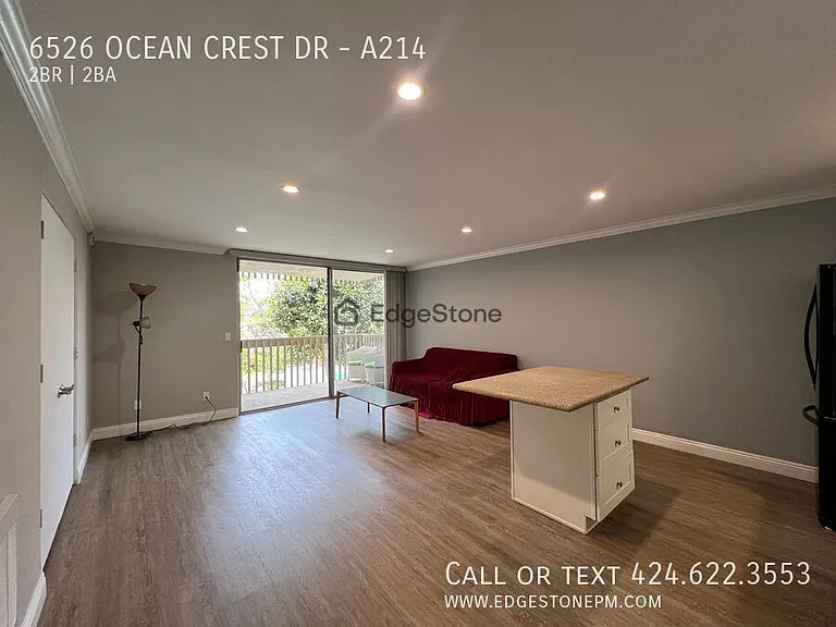 6526 Ocean Crest Dr #A214 — Photo 14
