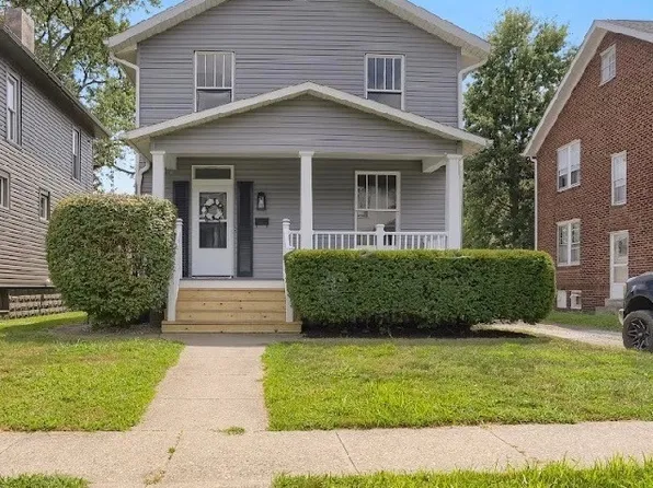 720 Locust Ave, Zanesville, OH 43701