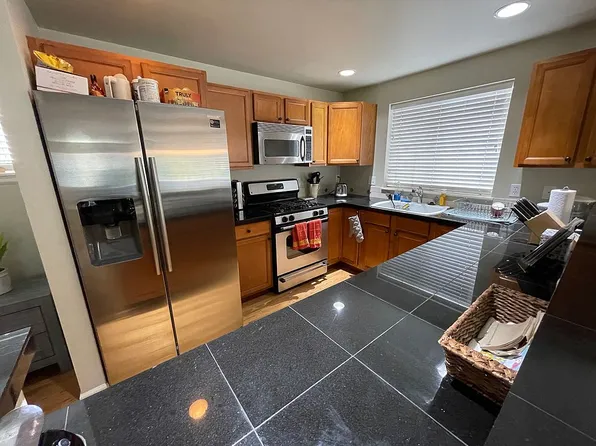 8509B Interlake Ave N, Seattle, WA 98103