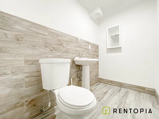 Rented by Rentopia | media 21
