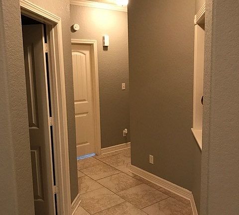 5th image of 101 Fort Crawford Dr