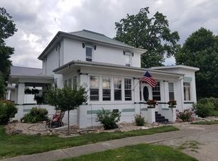 202 N Broadway St, Mentone, IN 46539