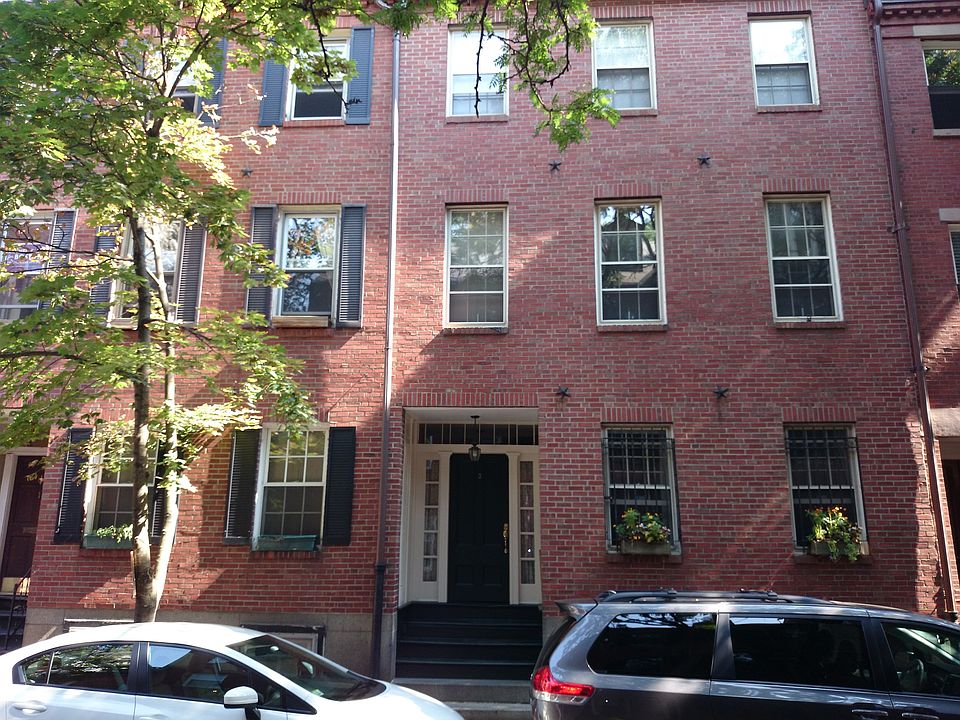 2nd image of 3 Melrose St APT 5