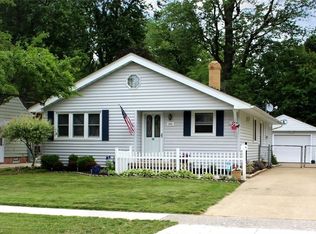 249 Brookfield Rd, Avon Lake, OH 44012