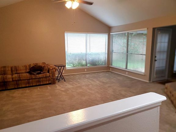 3rd image of 17323 Candela Dr
