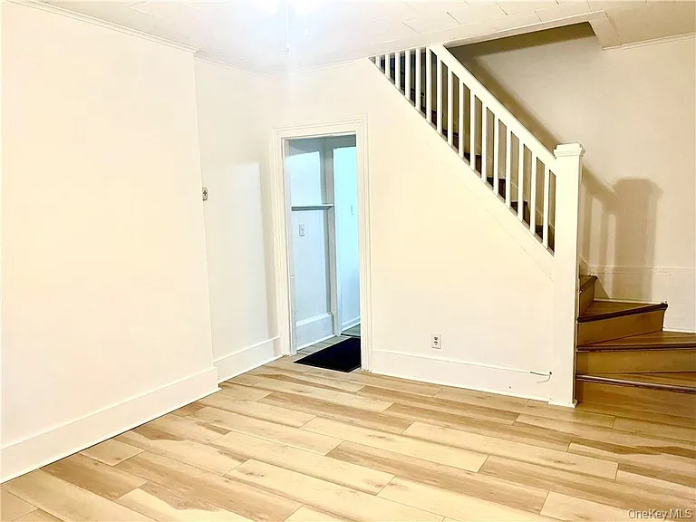 9 Hornbeck Ave — Photo 7