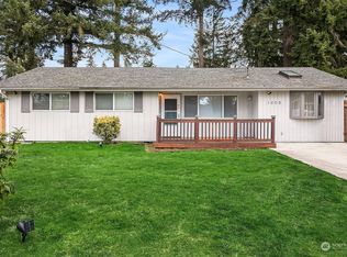 1008 167th Pl NE, Bellevue, WA