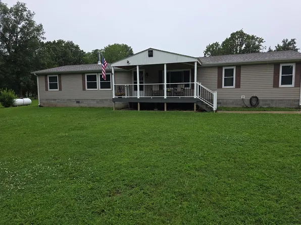 10144 Vixen Rd, Stark City, MO 64866