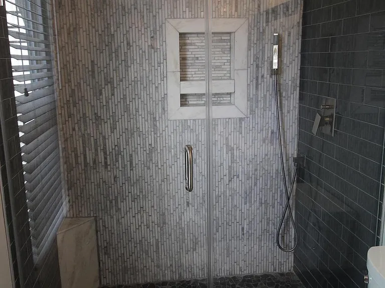 6055 Meyers Landing Ct — Photo 17
