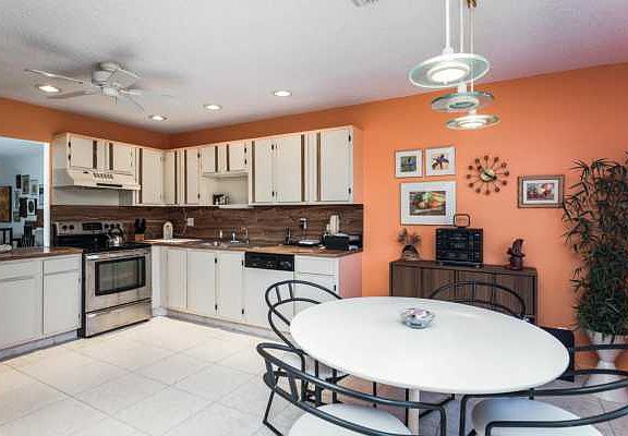 Home For Sale In Bridgeview
