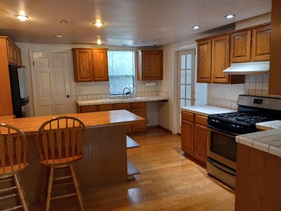 4th image of 3422 La Mirada Dr