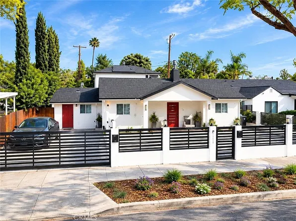 8216 Encino Ave, Northridge, CA 91325